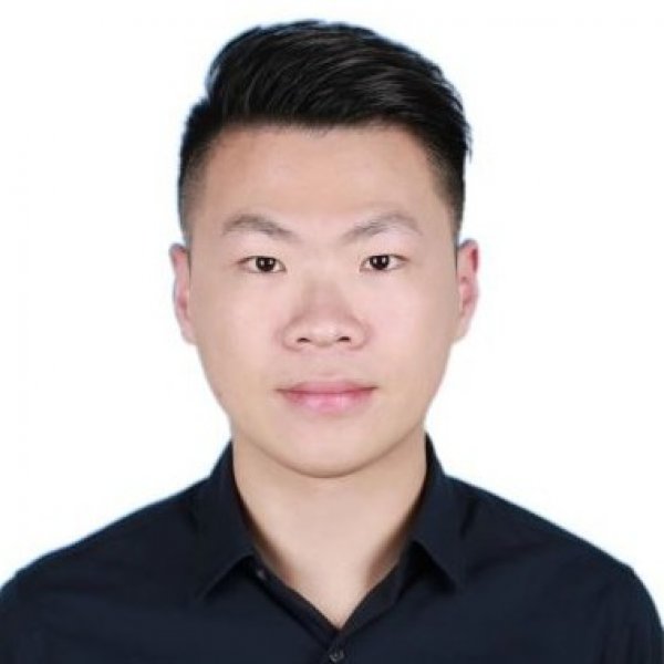 陈小龙