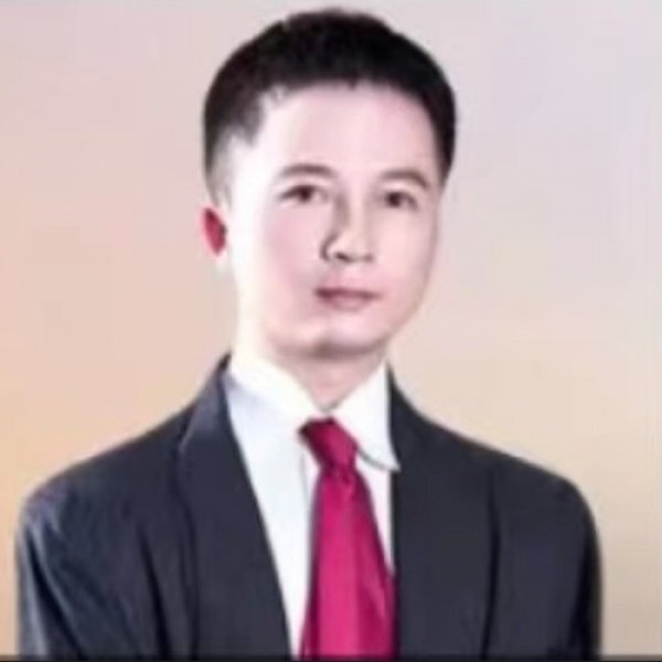 卢潘章律师