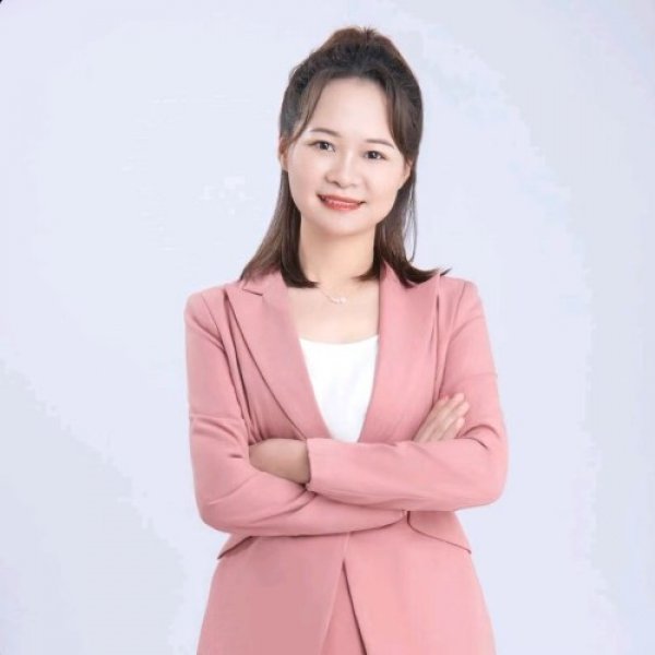 罗小艳